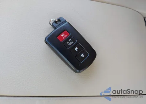 2017 Toyota Highlander Xle z USA, uszkodzony, nr VIN 5TDJZRFH1HS458893